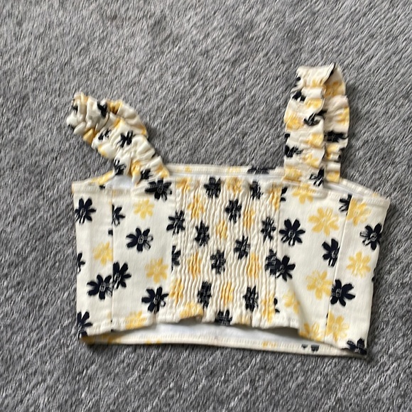 Zara jean top - Picture 2 of 3